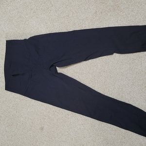 Lululemon wunder under leggings size 6. Solid black.